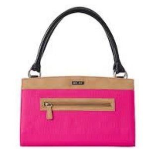 Brand new Shell - NWT Miche Alexa Classic Shell - She is beautiful!